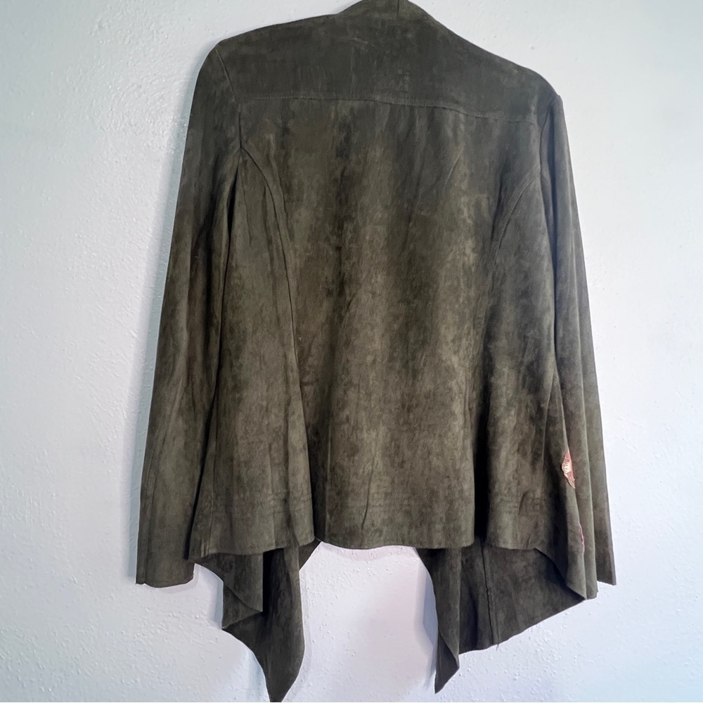V CRISTINA OLIVE FAUX SUEDE  EMBROIDERED LONG-SLEEVED CARDIGAN/JACKET SZ M, EUC. - Picture 2 of 7